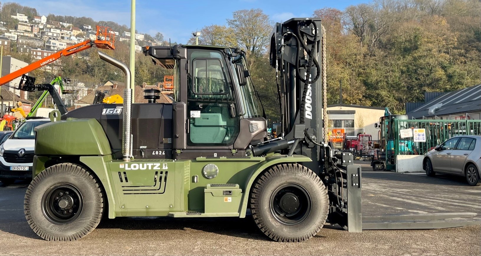 Chariot élévateur diesel Doosan D160S 9 à vendre sur Loutz