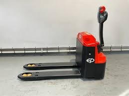 EP Equipment - WPL202 - transpalette électrique