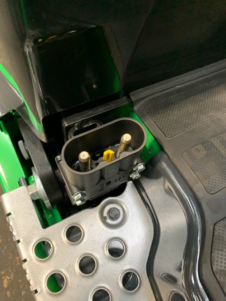 CESAB - B316II - chariot élévateur électrique
