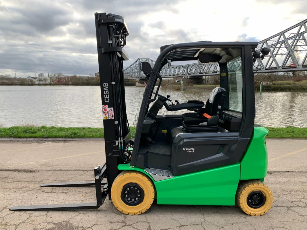 CESAB - B625II - chariot élévateur électrique