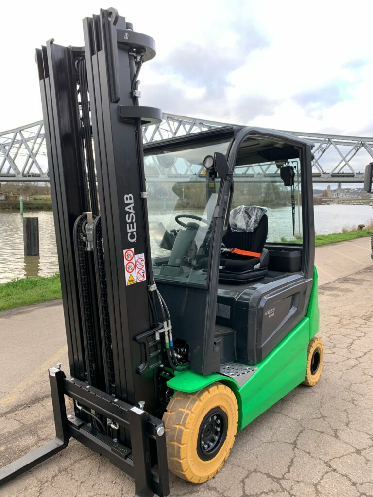 CESAB - B625II - chariot élévateur électrique