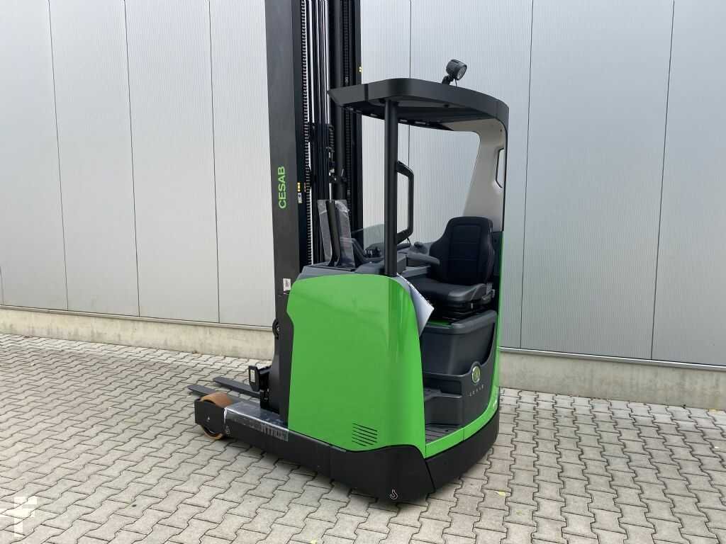 CESAB - R316-2 - chariot à mât rétractable