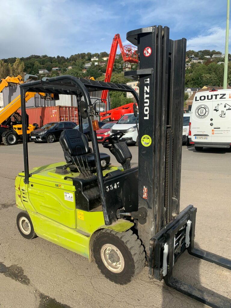 Clark - GEX25 - chariot élévateur électrique