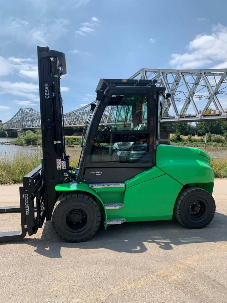 CESAB - B880HII - chariot élévateur électrique
