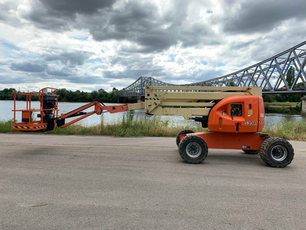 JLG - 510AJ - nacelle articulée