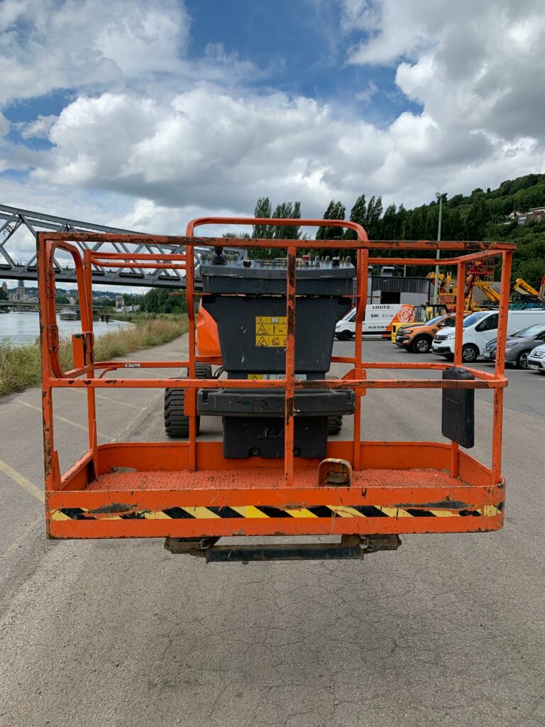 JLG - 510AJ - nacelle articulée
