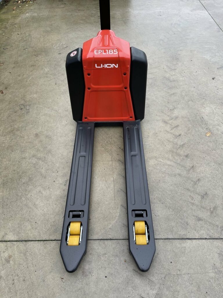 EP Equipment - EPL185 - transpalette électrique