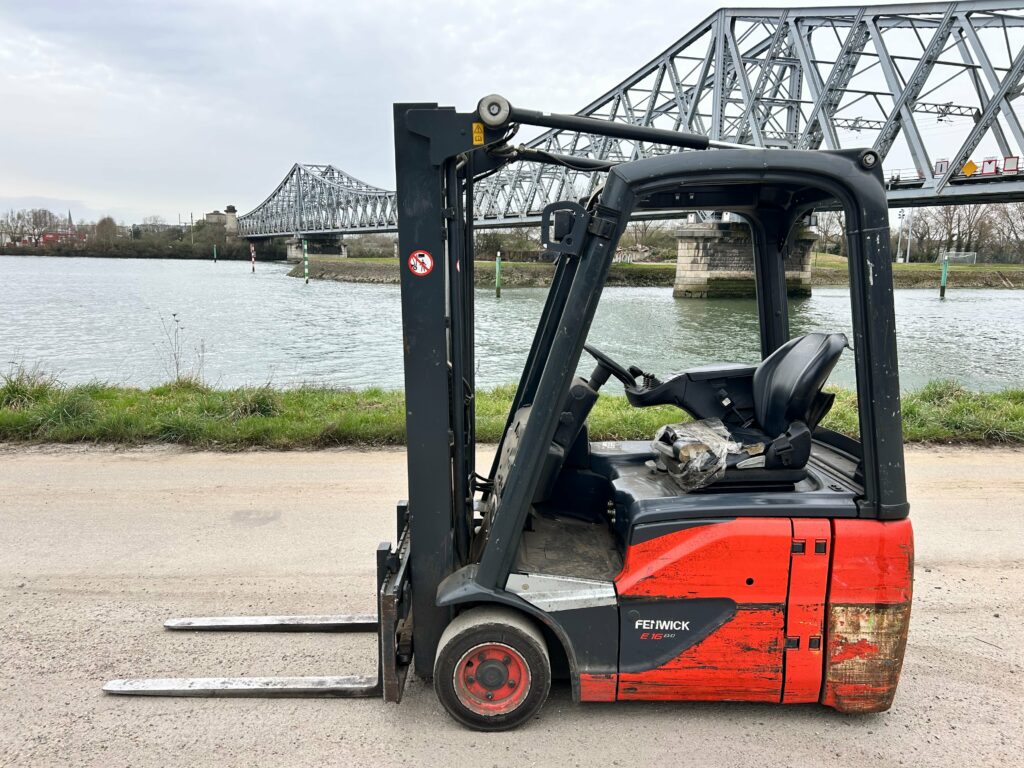 Linde - E16C-02 - chariot élévateur électrique