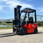 EP Equipment - EFL181 - chariot élévateur électrique