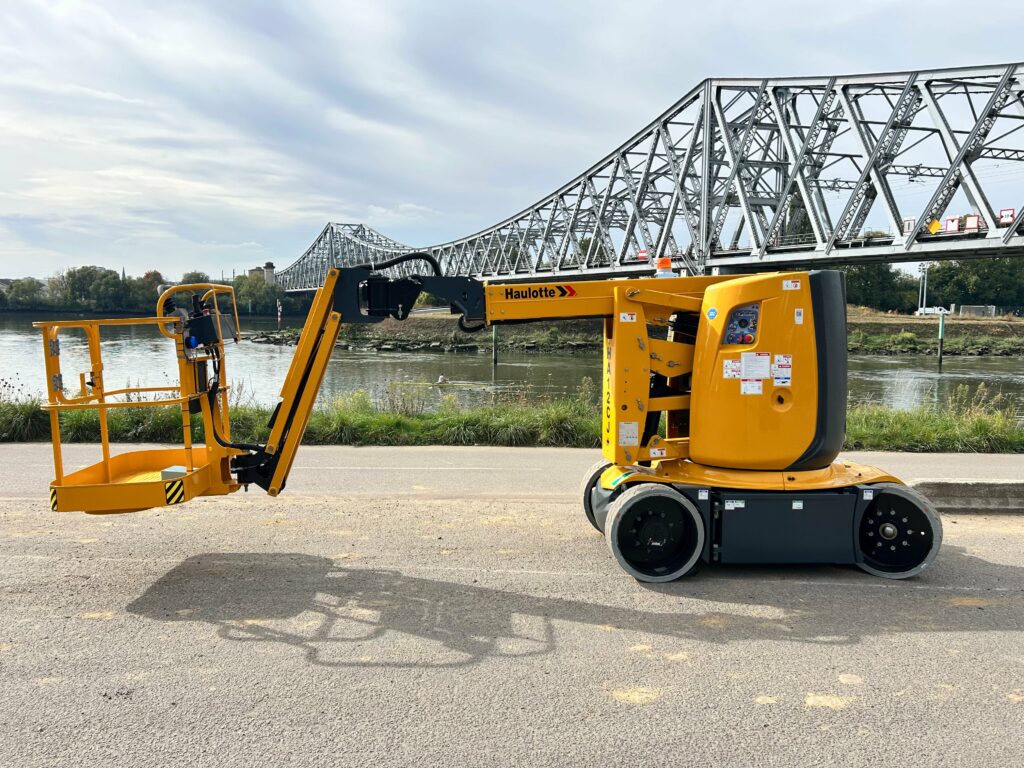 Haulotte - HA12CJ - nacelle articulée