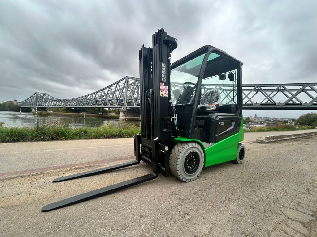 CESAB - B625II - chariot élévateur électrique