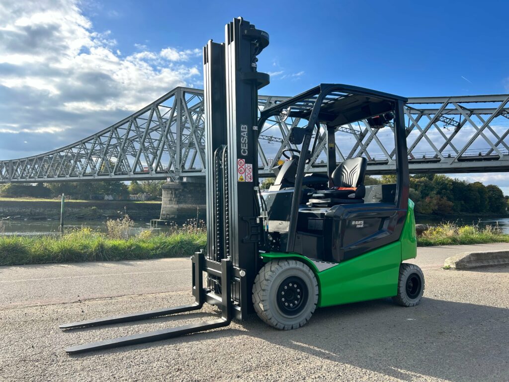 CESAB - B625II - chariot élévateur électrique