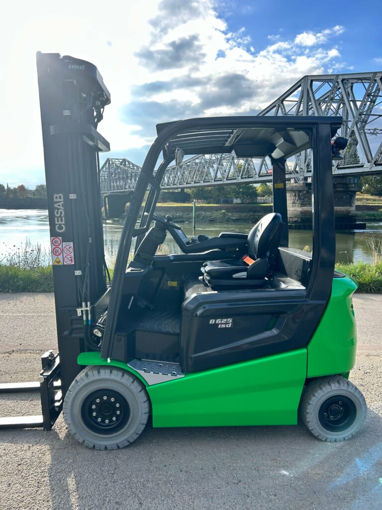 CESAB - B625II - chariot élévateur électrique