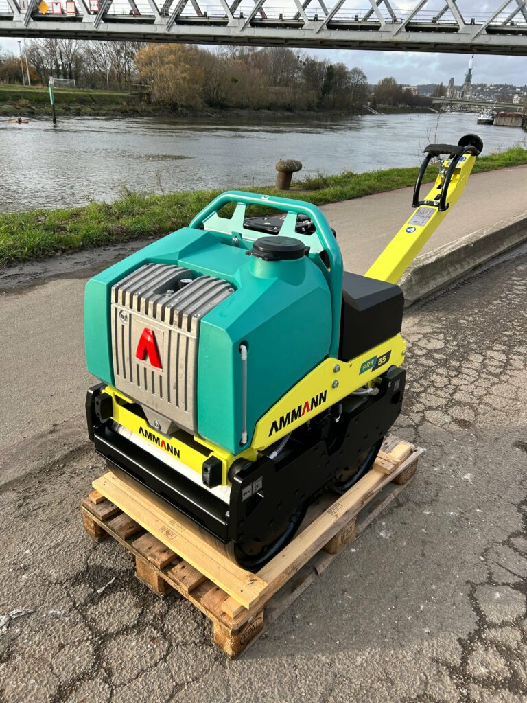 Ammann - ARW65DY - plaque vibrante