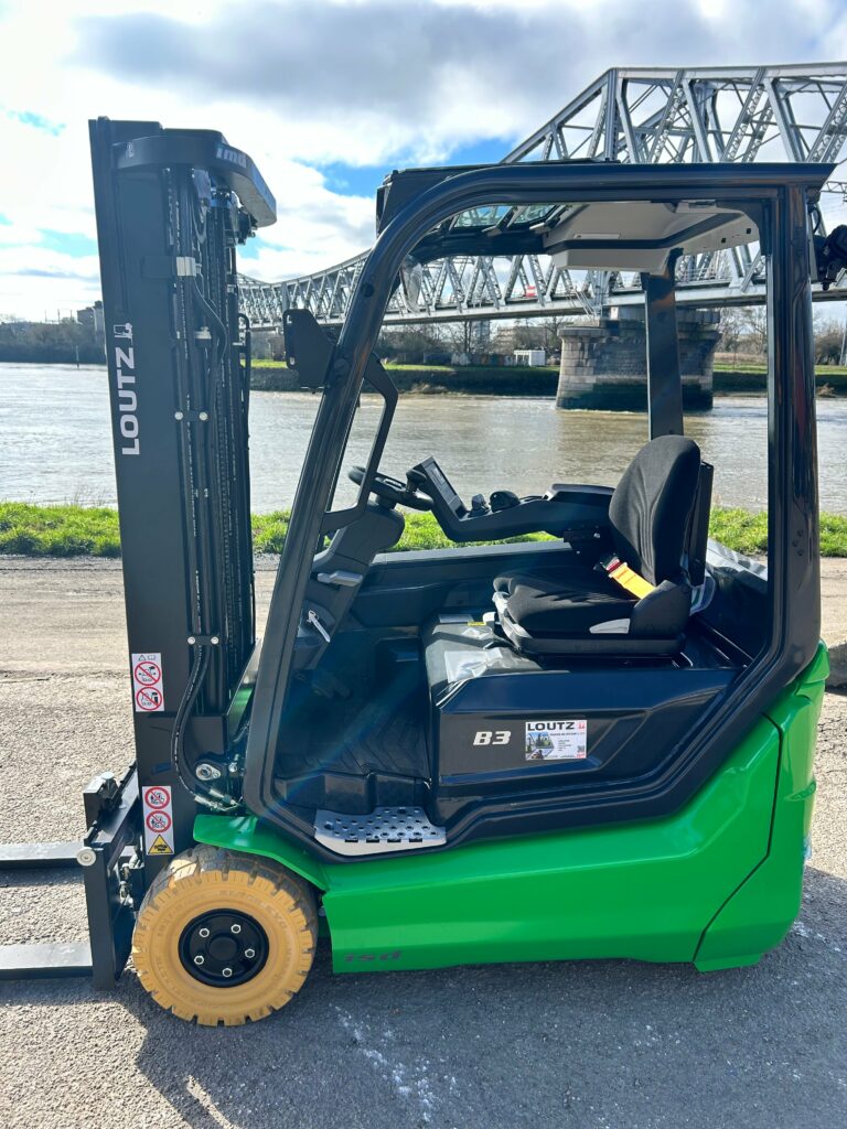 CESAB - B316II - chariot élévateur électrique