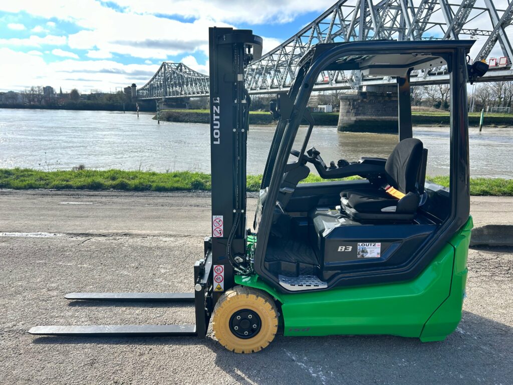 CESAB - B316II - chariot élévateur électrique