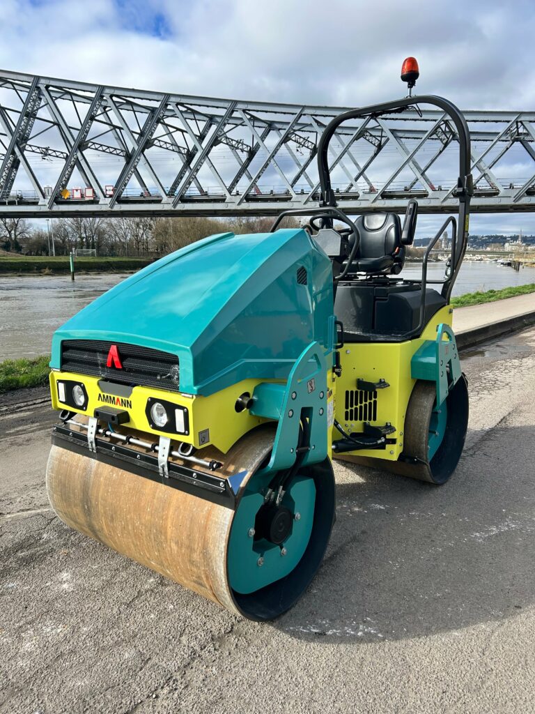 Ammann - ARX 45-2 St V - rouleau compacteur