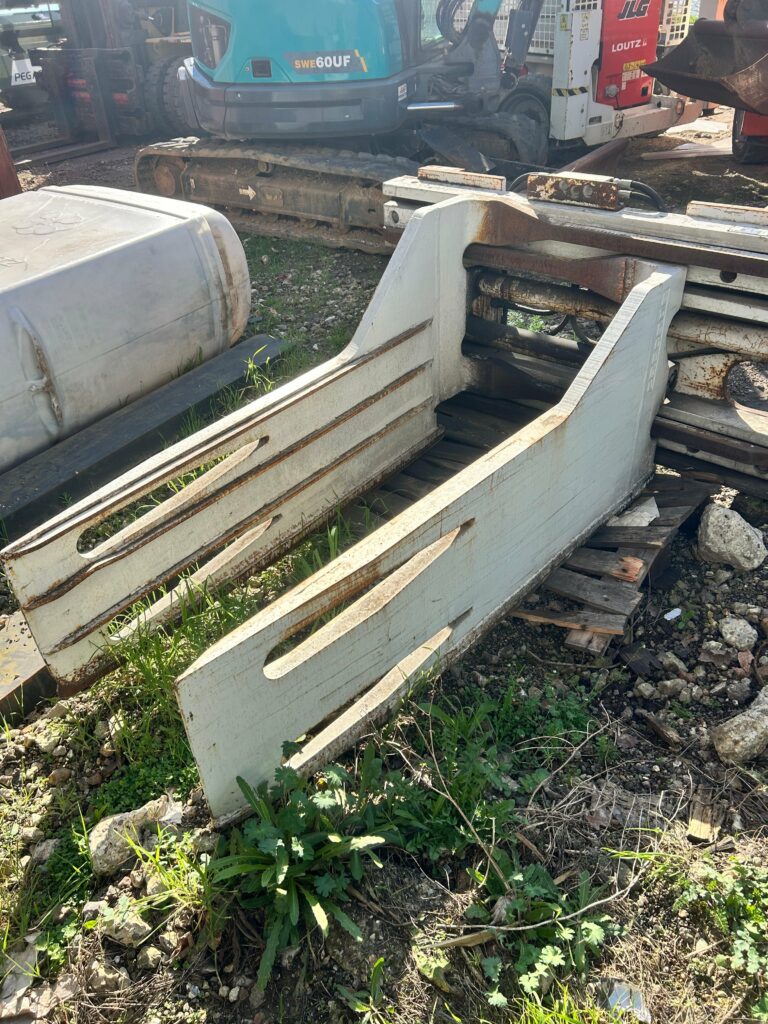 Cascade - 70D-BCS-CX6X - clamp