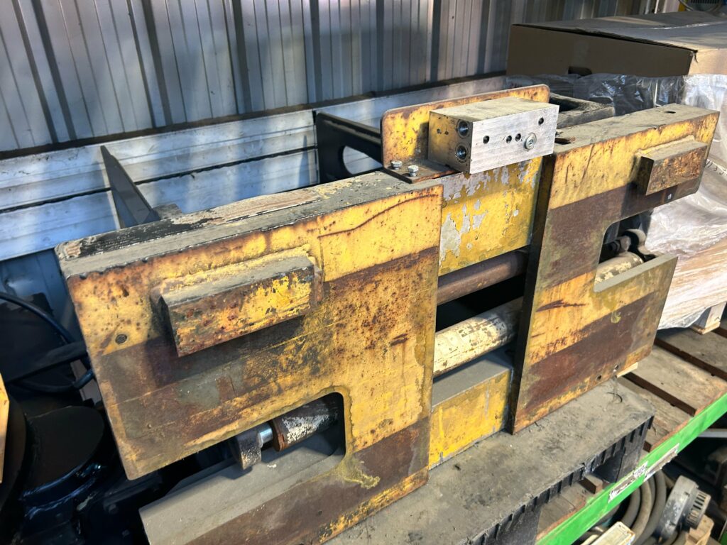 Cascade - 35D-BC-512A - clamp