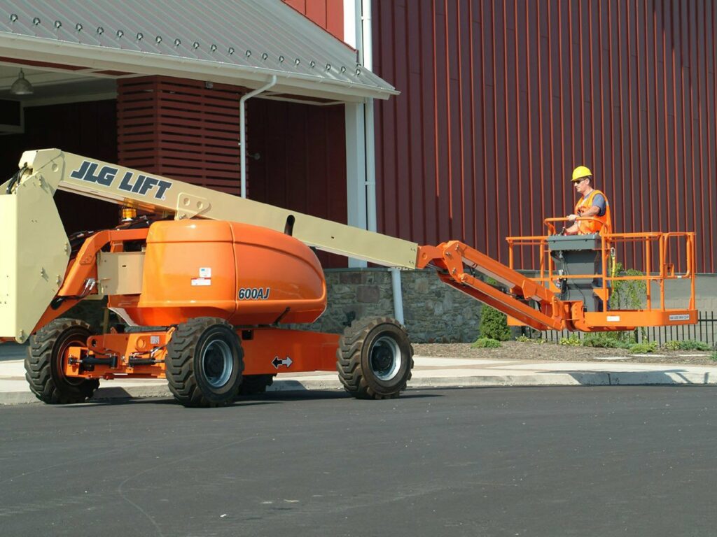 JLG - 600AJ - nacelle articulée