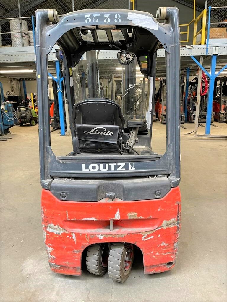 Linde - E16-01 - chariot élévateur électrique