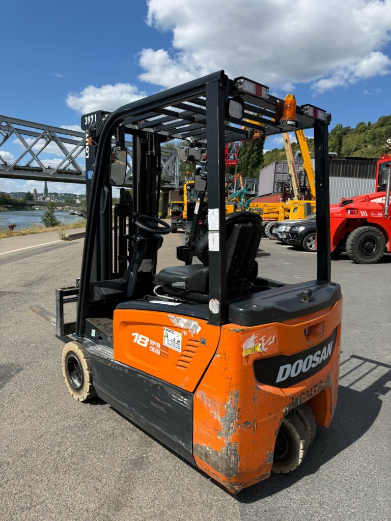 Doosan - B18T-7 - chariot élévateur électrique