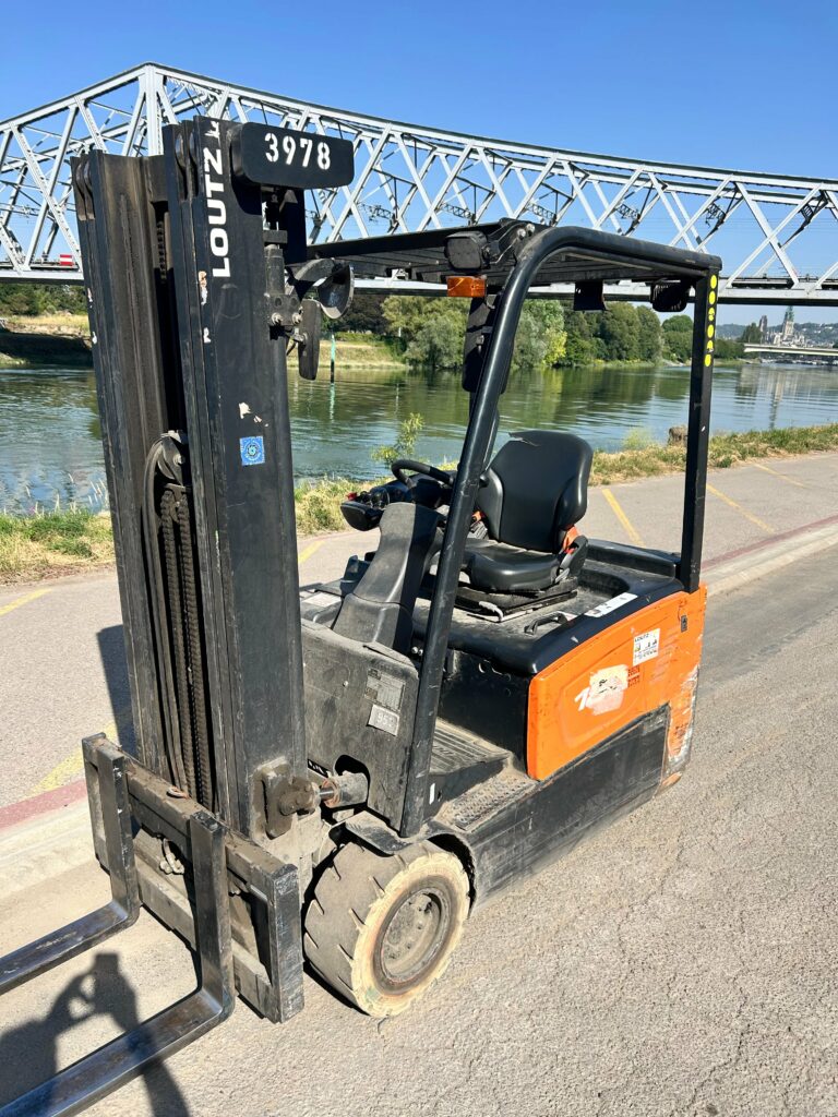 Doosan - B18T-7 - chariot élévateur électrique