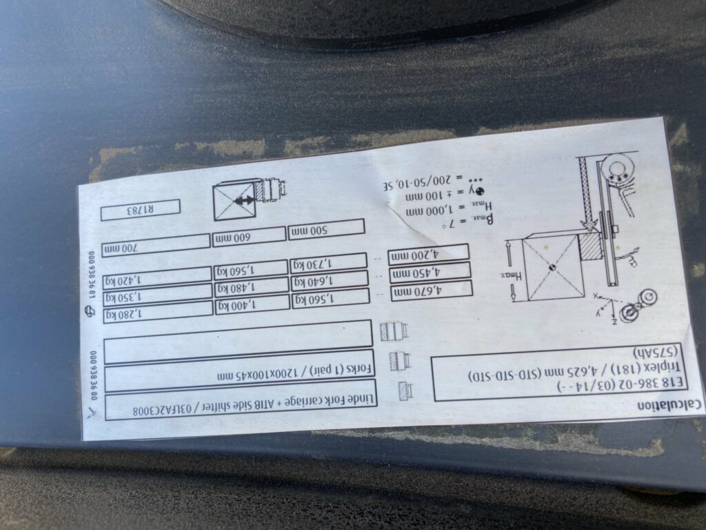 Linde - E18-02 - chariot élévateur électrique
