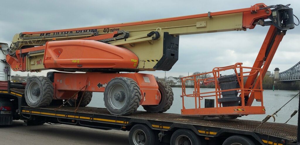 JLG - 1250AJP - nacelle articulée