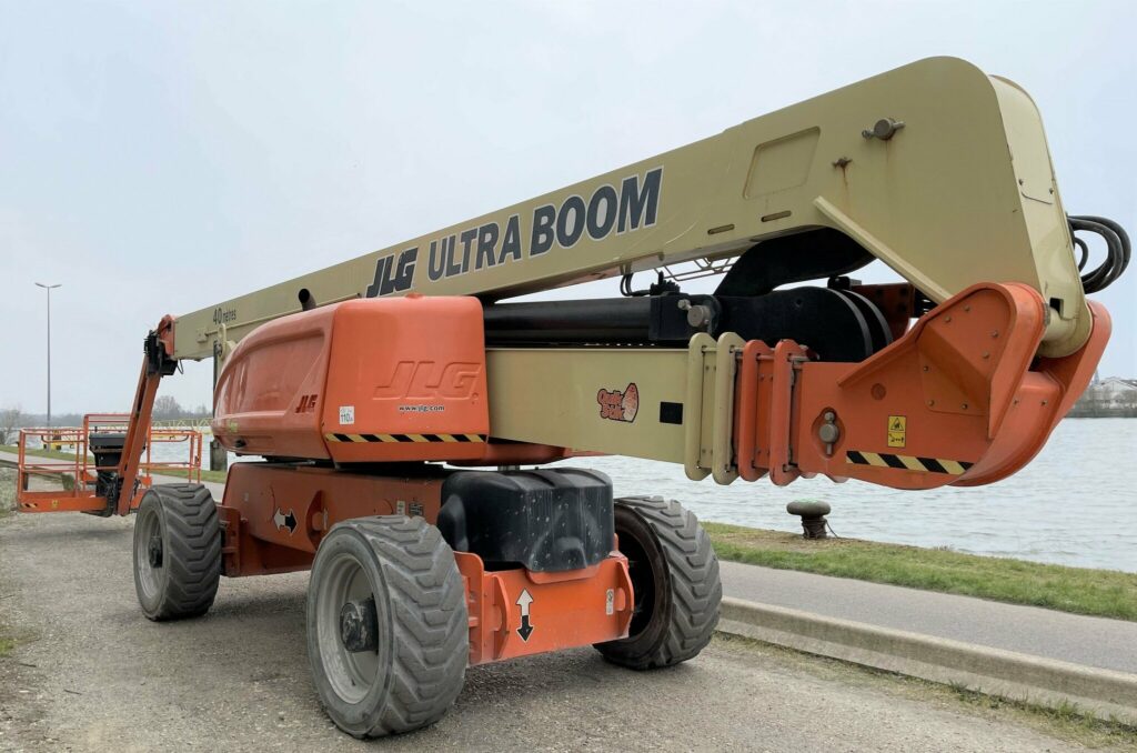 JLG - 1250AJP - nacelle articulée