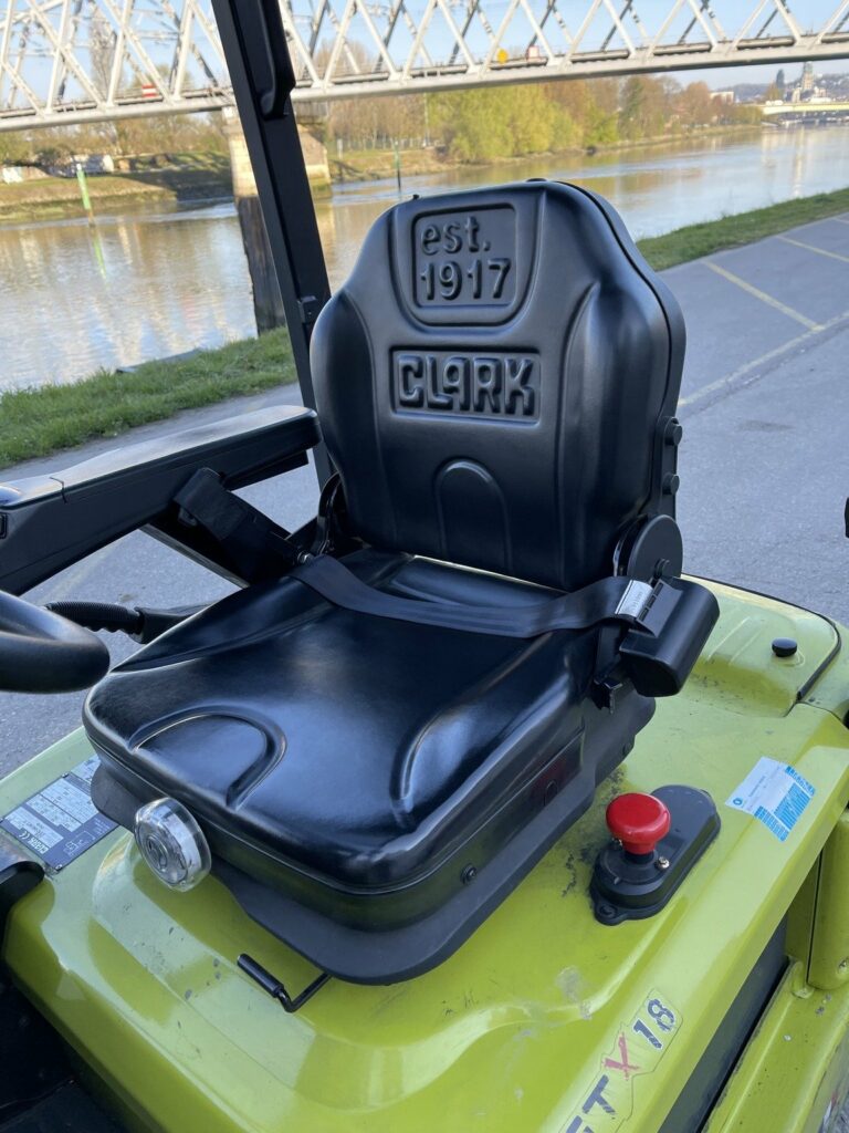 Clark - GTX18 - chariot élévateur électrique