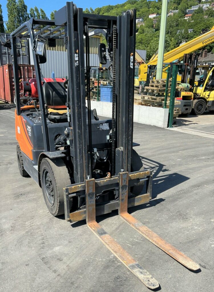 Doosan - G25E-5 - chariot élévateur gaz
