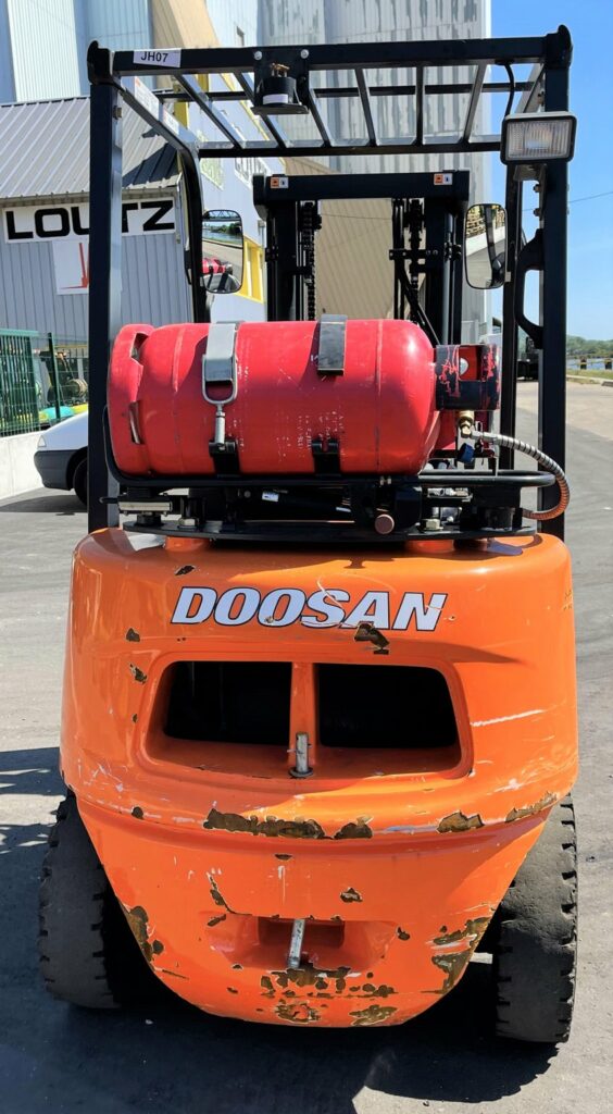Doosan - G25E-5 - chariot élévateur gaz
