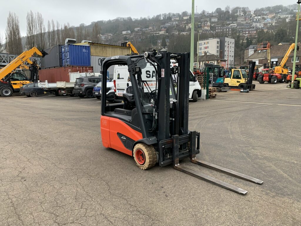 Linde - E18-02 - chariot élévateur électrique