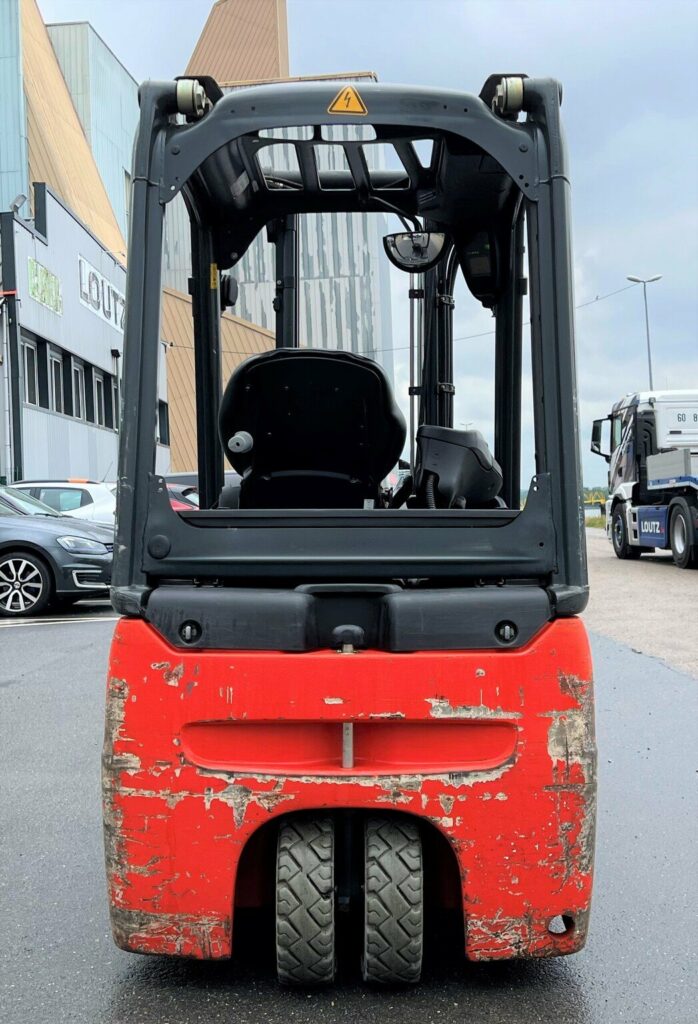 Linde - E16-02 - chariot élévateur électrique