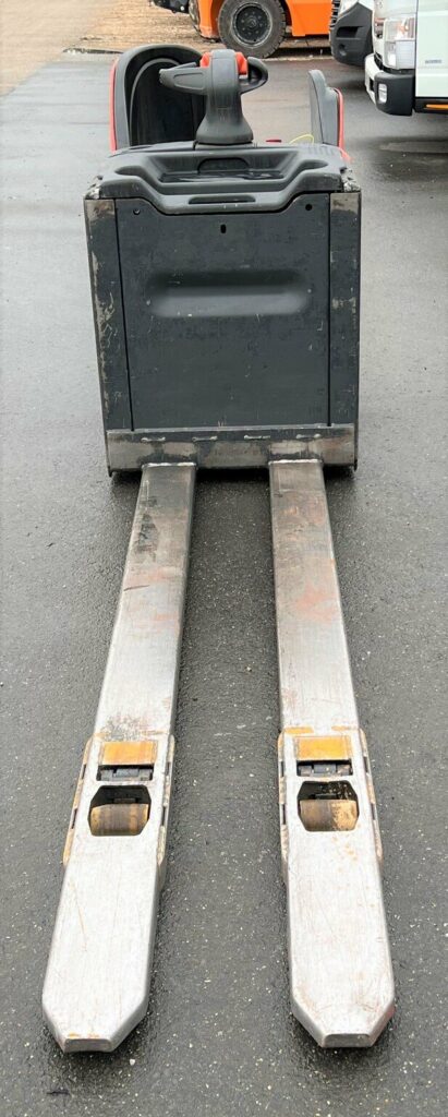 Fenwick Linde - T24SP - transpalette
