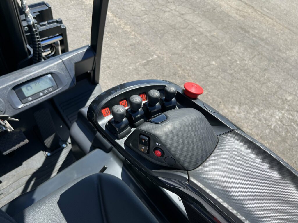 Doosan - B30X-7PLUS - chariot élévateur électrique