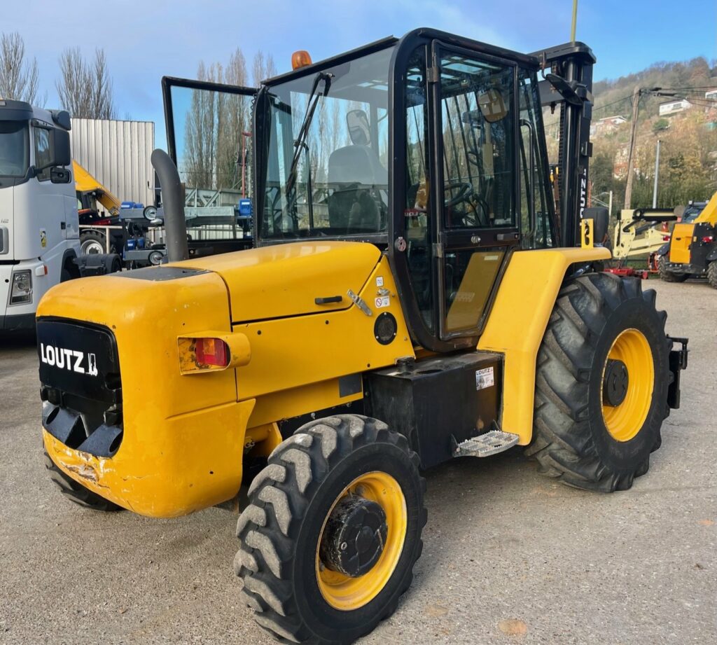 JCB - 930 - chariot élévateur