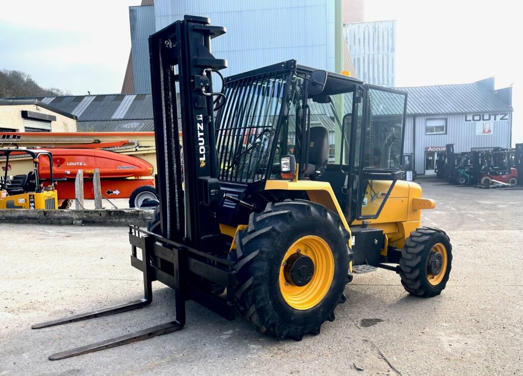 JCB - 930 - chariot élévateur