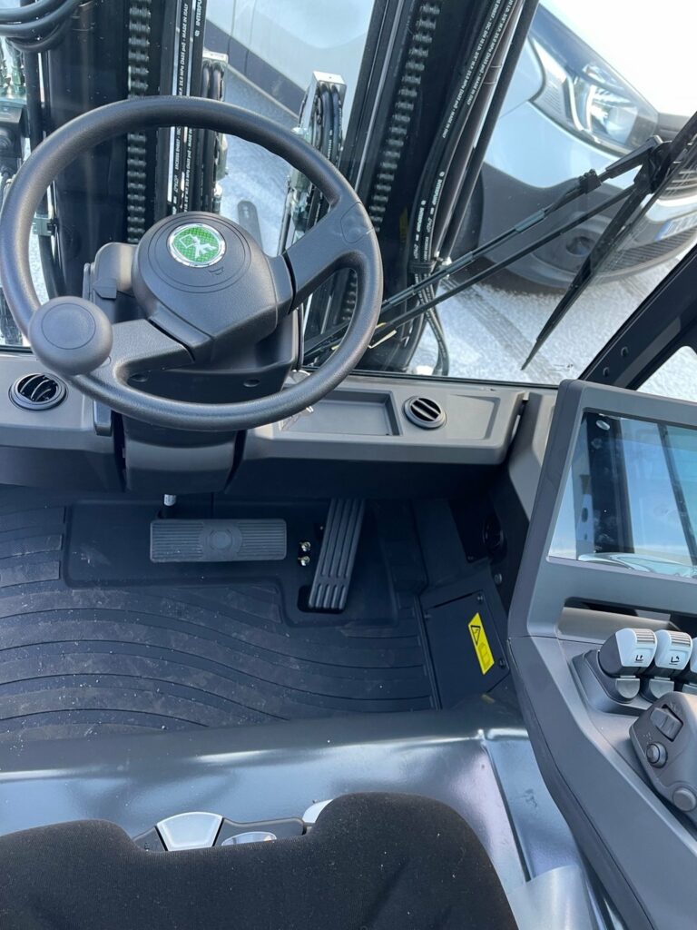CESAB - B630HLII - chariot élévateur électrique