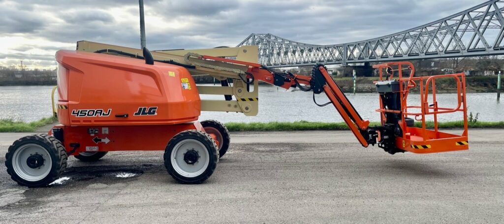 JLG - 450AJ - nacelle articulée