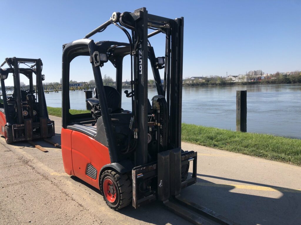 Linde - E16C-01 - chariot élévateur électrique