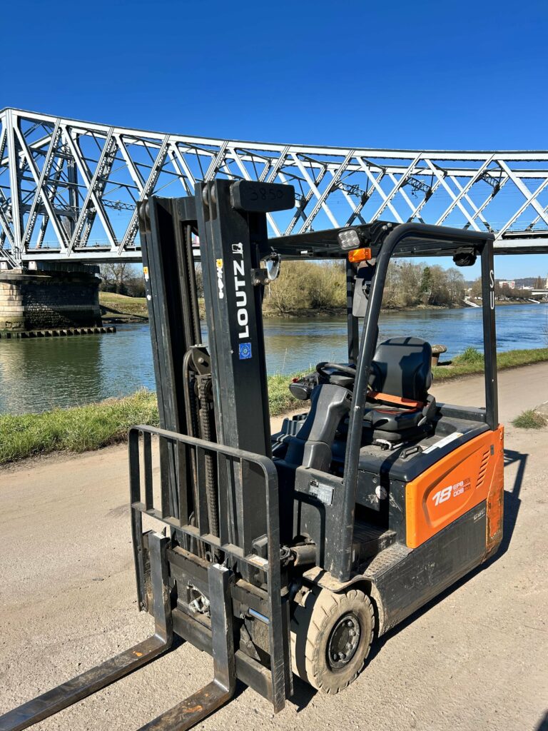 Doosan - B18T-7 - chariot élévateur électrique