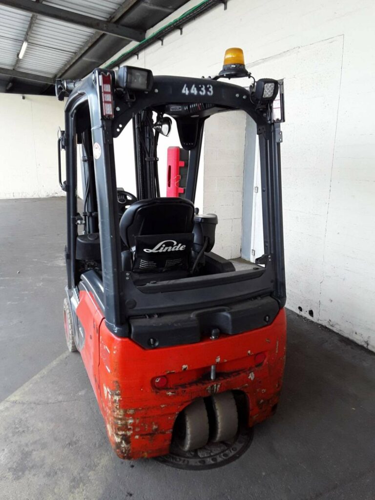 Linde - E16-02 - chariot élévateur électrique