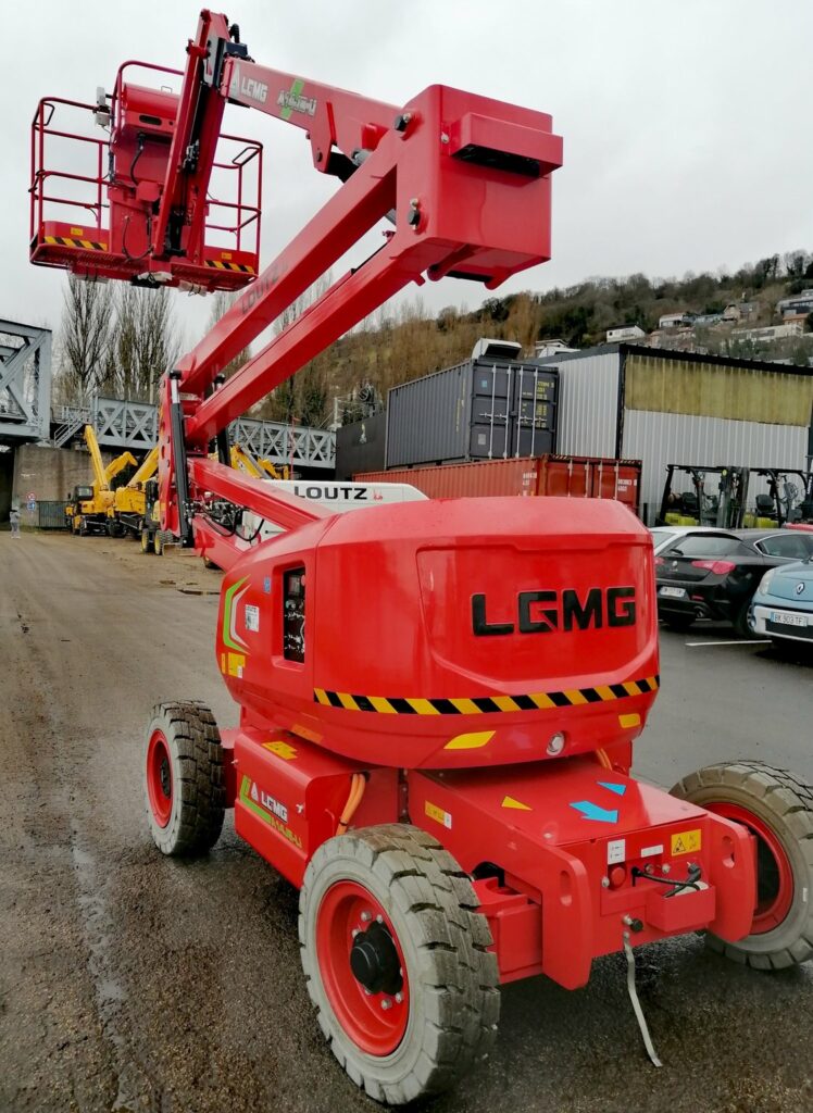 LGMG - A14JE-LI - nacelle articulée