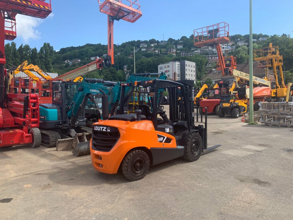 Doosan - D50C-9 - chariot élévateur diesel